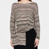 ASYMMETRISCHE SWEATER MET STREPEN