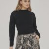 BLOUSE VERSIERDE SCHOUDERS